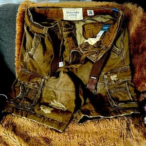 Abercrombie & Fitch brand new cargo shorts, beautiful vintage